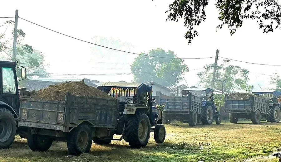 अवैध नदी दोहन गर्ने ७० सवारी कारबाहीमा